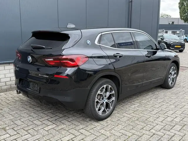 BMW X2 xDrive25e 18"/Leder/Harman Kardon/Camera/Apple Carplay & Android Auto