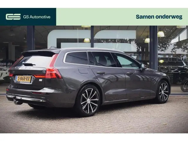 Volvo V60 2.0 T6 Plug-in hybrid AWD |TREKHAAK|CAMERA|GOOGLE|