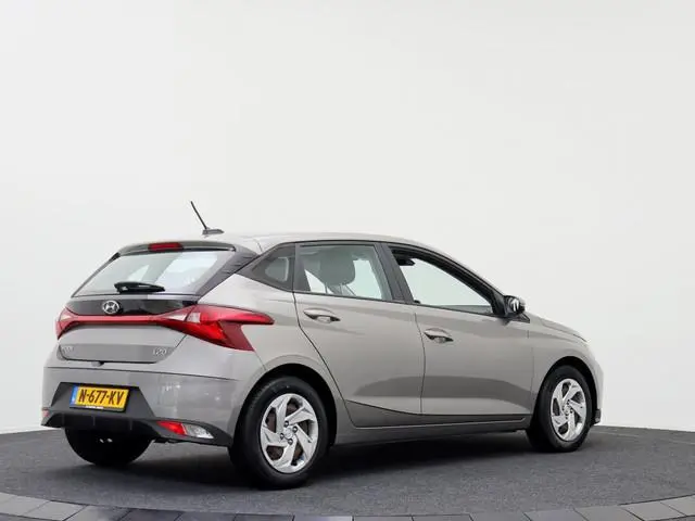 Hyundai i20 1.2 MPI Comfort | Stoelverwarming | Stuurverwarming