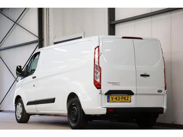 Ford Transit Custom 2.0 TDCI L2H1 AUTOMAAT