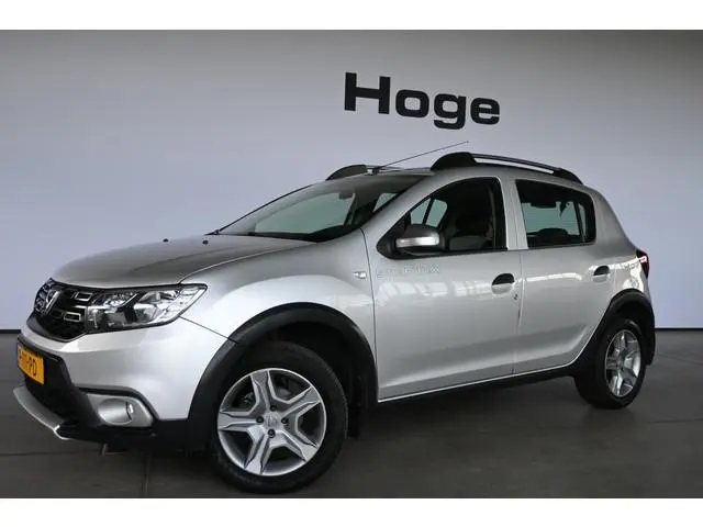 Dacia Sandero 0.9 TCe Stepway Laureate Automaat Airco Cruise Navigatie PDC Elektrisch Pakket 100% On...