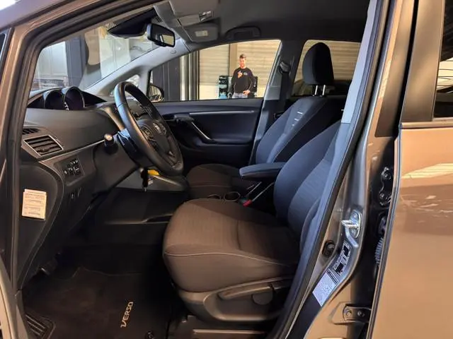 Toyota Verso 1.8 VVT-i Dynamic 147pk, Navi, Camera, Trekhaak
