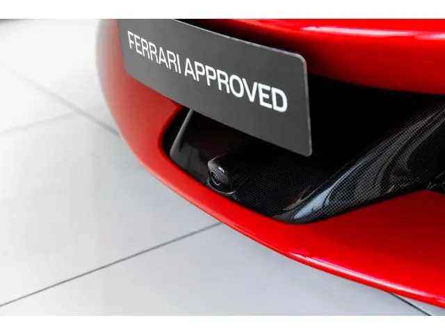 Ferrari SF90 Spider