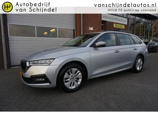 ŠKODA OCTAVIA COMBI 1.5 E-TSI 150PK E-TECH ACT AUG 2022 CAMERA FULL LED ANDROID/APPLECARPLAY NAVI CL...