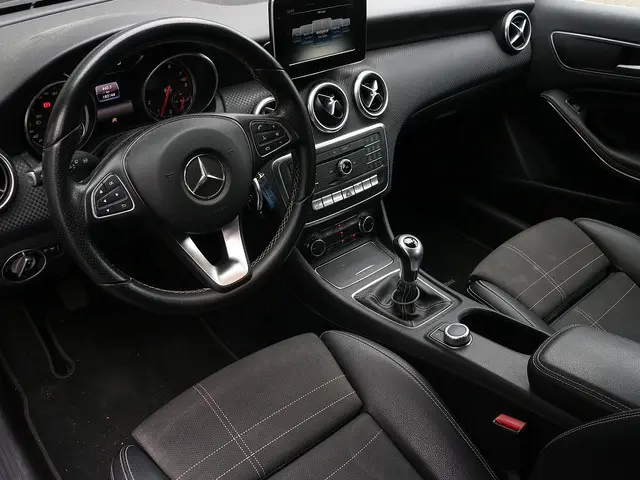 Mercedes-Benz A-klasse 180 Ambition | Trekhaak