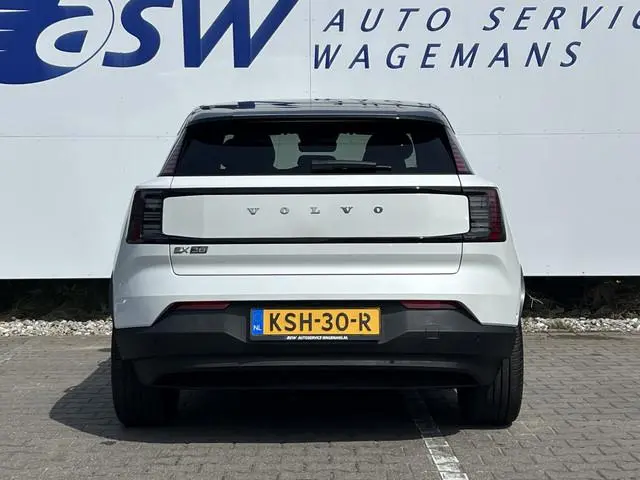Volvo EX30