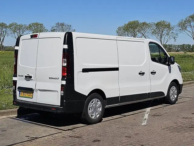RENAULT TRAFIC 2.0 DCI l2h1 airco euro6 led