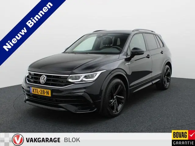 Volkswagen Tiguan 1.5 TSI R-Line Business | Black Style | IQ Light | Side Assist | Elk. A-klep | Cam...