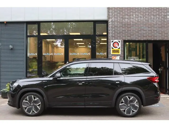 ŠKODA Kodiaq iV 1.5 TSI PHEV Sportline Pano/Matrix LED/ACC/Keyless/Camera/20"/Elek. stoel/Trekhaak w...