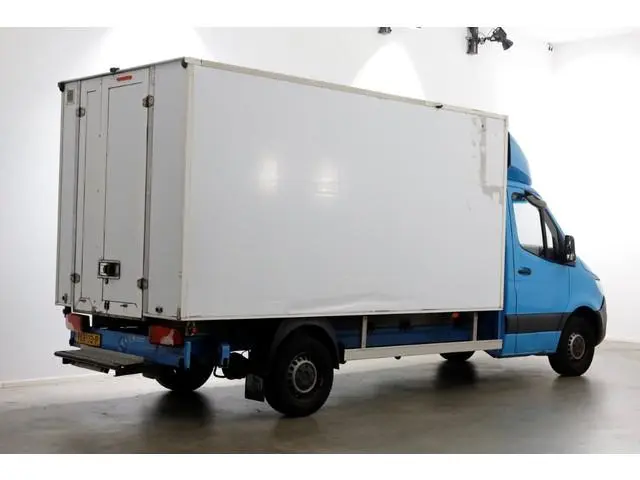 Mercedes-Benz Sprinter 311 CDI 115pk E6 RWD Bakwagen met achterdeuren 2-Persoons 06-2021