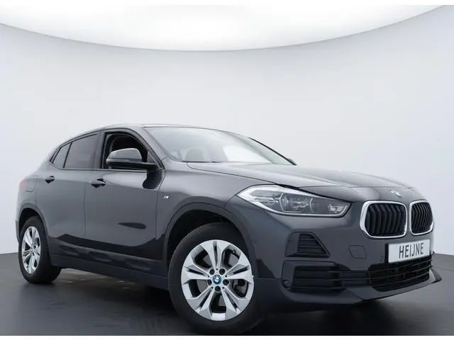 BMW X2 xDrive25e 220PK HIGH EXECUTIVE HEAD-UP/CAMERA/ELEKTR.KLEP