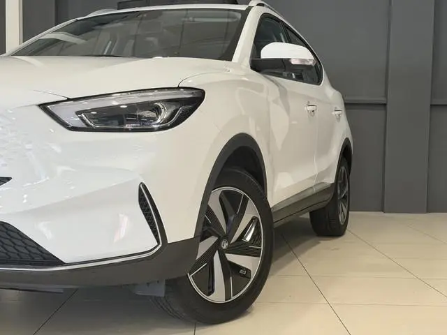 MG ZS EV