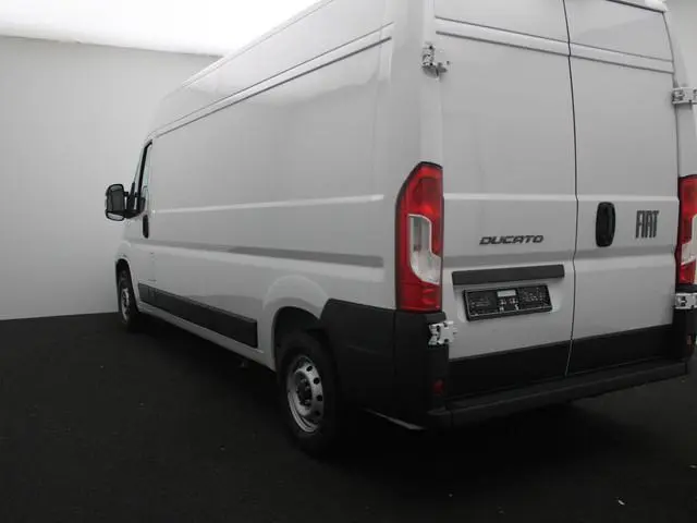Fiat Ducato 2.2 MultiJet 140 S&S L3H2 3.5t | Navigatie | Camera | Climate control