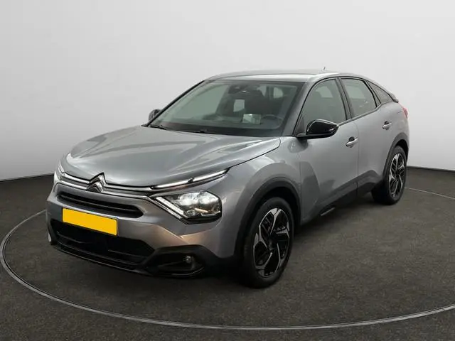 Citroën C4 1.2 Puretech Shine Aut- 360 Camera, Head Up, Carplay, Android Auto, Lane Assist