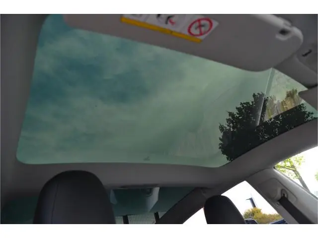 Tesla Model 3 Standard RWD Plus 60 kWh LFP accu, Warmtepomp, AutoPilot3.0