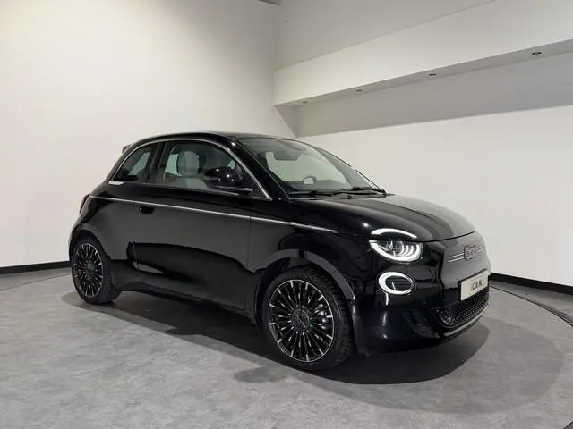 Fiat 500 La Prima 42 kWh | SOH 95,2 % | Luxe Leder | ACC | Keyless 