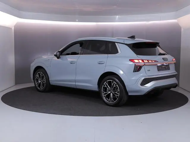 Audi Q3 1.5 e-hybrid S edition 272PK | 4jr garantie | S-line in & Exterieur | Blindspot | MMI plus |...