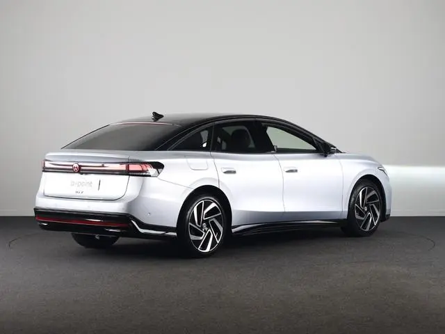 Volkswagen ID.7 Pro Limited Edition 77 kWh accu 286 PK | Velgen 20" | Trekhaak| Stoel & Stuurverwarm...