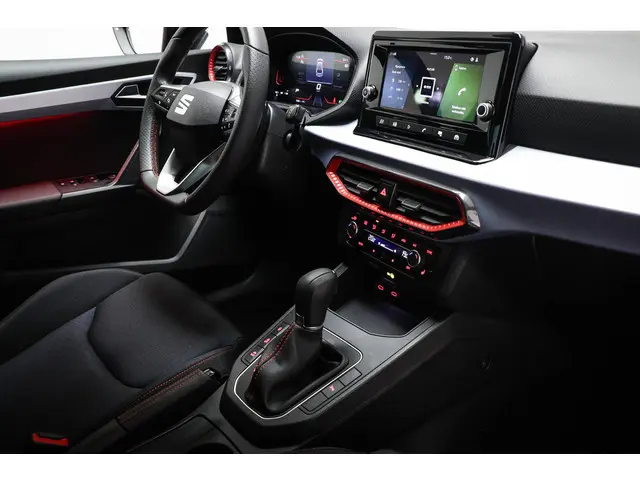 SEAT Ibiza 1.0 EcoTSI FR Business Connect | NAVIGATIE- PACK | DAB | FULL LINK | CAMERA | 18"