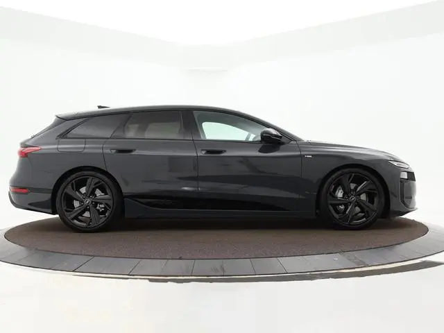 Audi A6 Avant e-tron