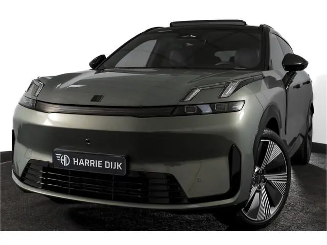 Lynk & Co 08