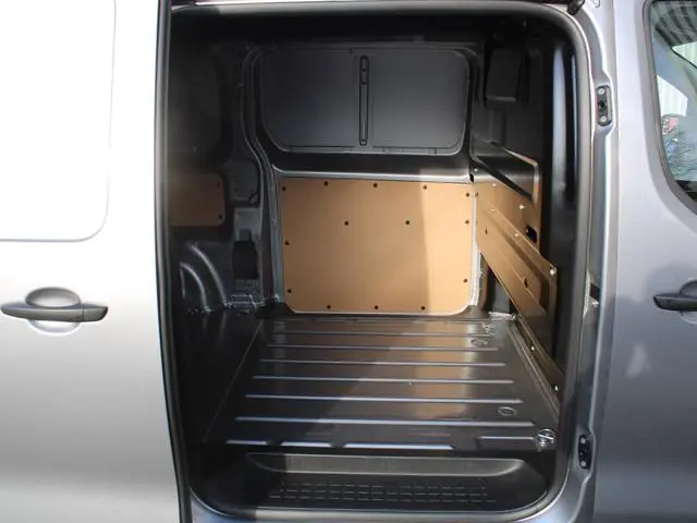 Toyota pro-ace