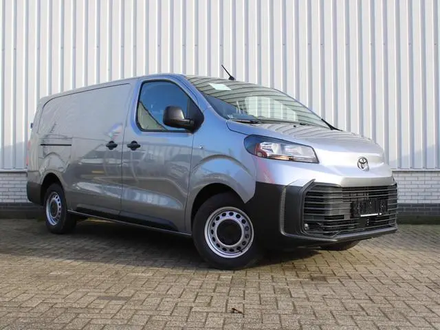Toyota pro-ace