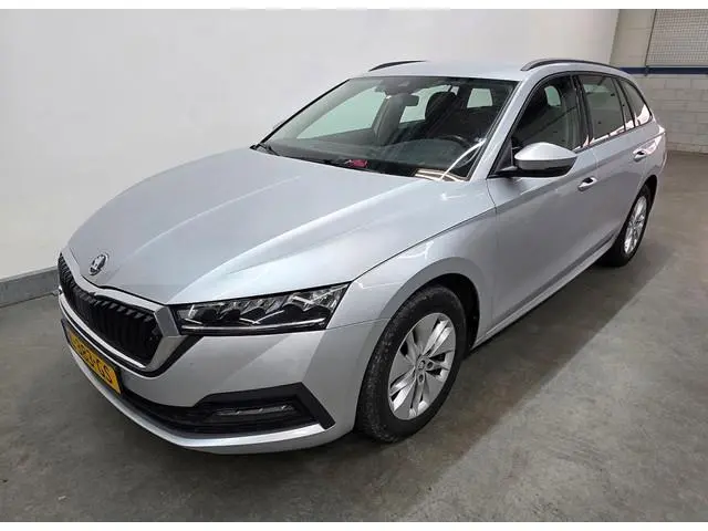 ŠKODA Octavia Combi 1.0 TSI Business Edition ✅ VRC ✅ Carplay/Android ✅ Trekhaak