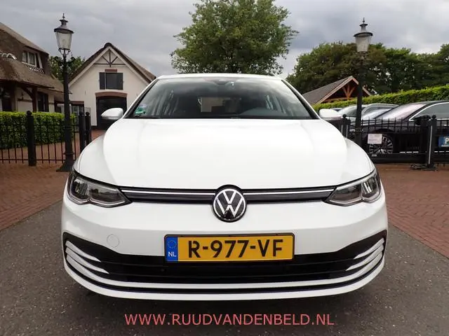 Volkswagen Golf 1.0 TSI Golf / ACC / CARPLAY / PDC / 19'' 