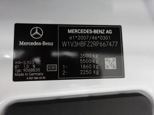 Mercedes-Benz Sprinter