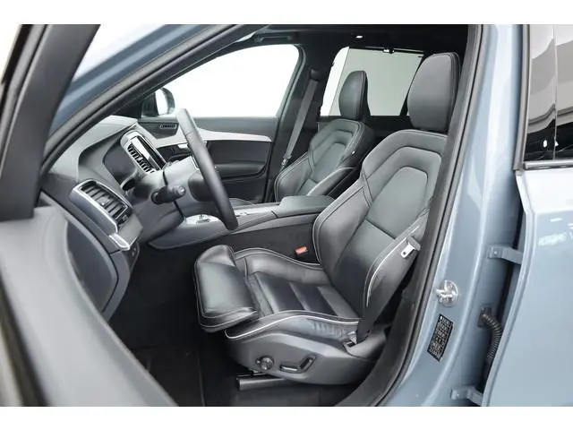 Volvo XC90 2.0 T8 Recharge AWD Ultimate Dark | Pano | Elek. Trekhaak | HUD | Memory | Harman Kardon...