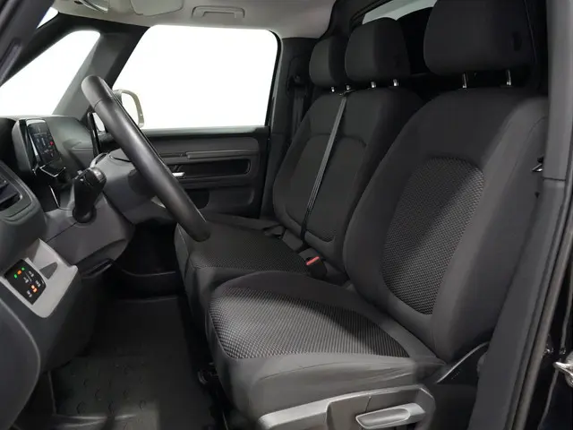 Volkswagen ID. Buzz Cargo