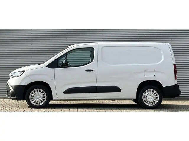 Toyota pro-ace