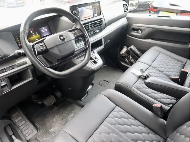 Opel Vivaro 2.0 D 180PK AUTOMAAT LEDER LANG XXL