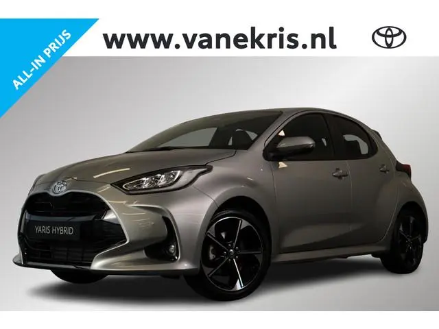 Toyota Yaris 1.5 Hybrid 130 Executive Draadloos Apple Carplay & Android Auto, Stuurverwarming, Parke...