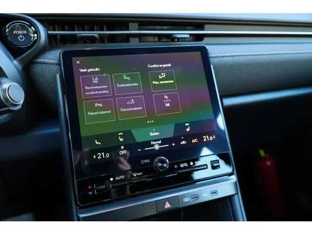 Lexus LBX
