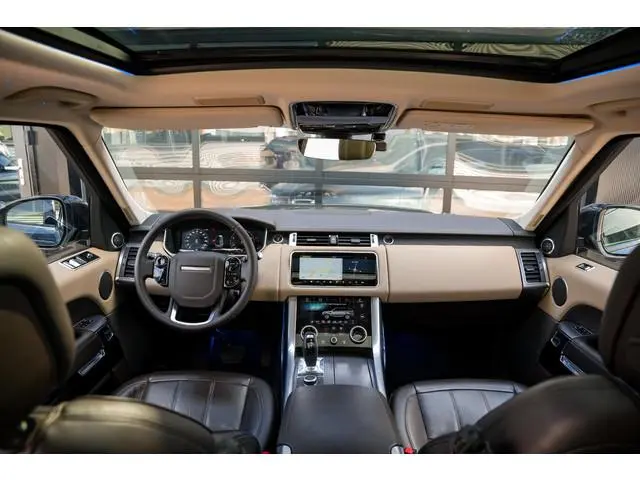 Land Rover Range Rover Sport 2.0 P400e HSE Dynamic Panoramadak Stoelvent. LED Ambient Meridian Sterr...