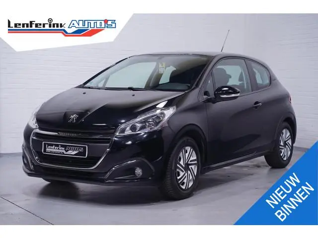 Peugeot 208 1.2 PureTech 75 Active 3 Drs Airco, mistlampen voor PDC achter cruise-controle