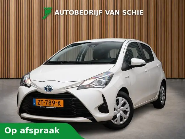 Toyota Yaris 1.5 Hybrid Active 1e-Eig. & Keurig-Onderh. BOVAG-Garantie. NL-Auto.