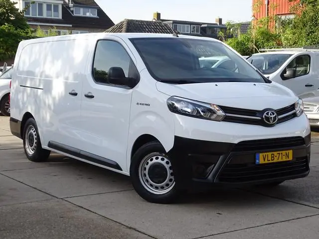 Toyota PROACE Electric Worker Extra Range Navigator