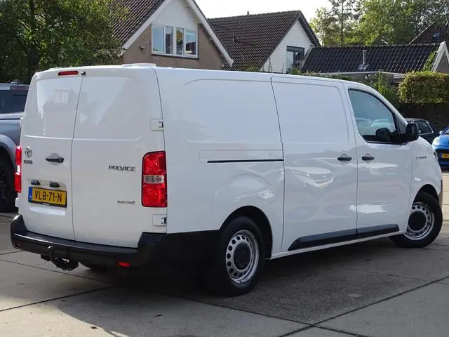 Toyota pro-ace