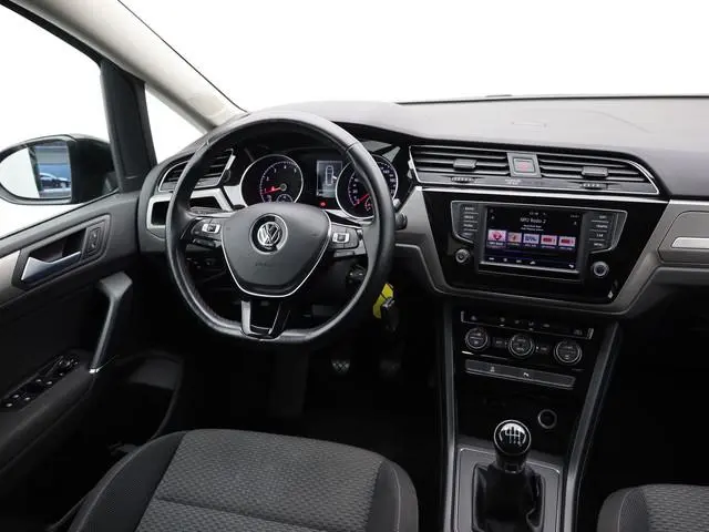 Volkswagen Touran 1.2 TSI Comfortline | Trekhaak | Camera | PDC V&A | Navi | Prijs Rijklaar!!