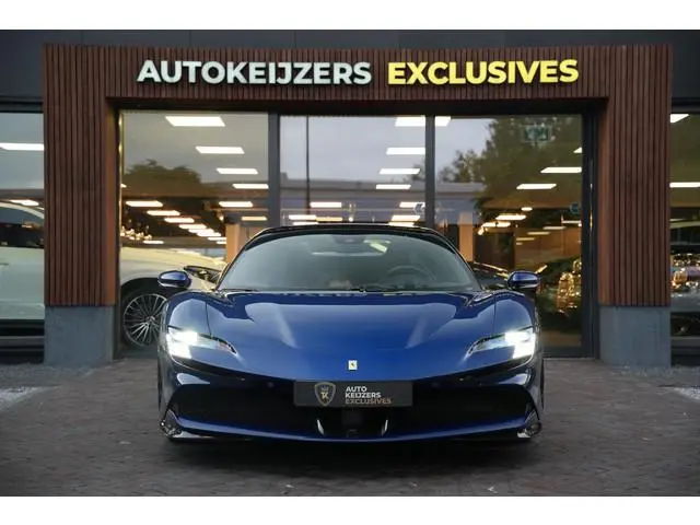 Ferrari SF90 Spider