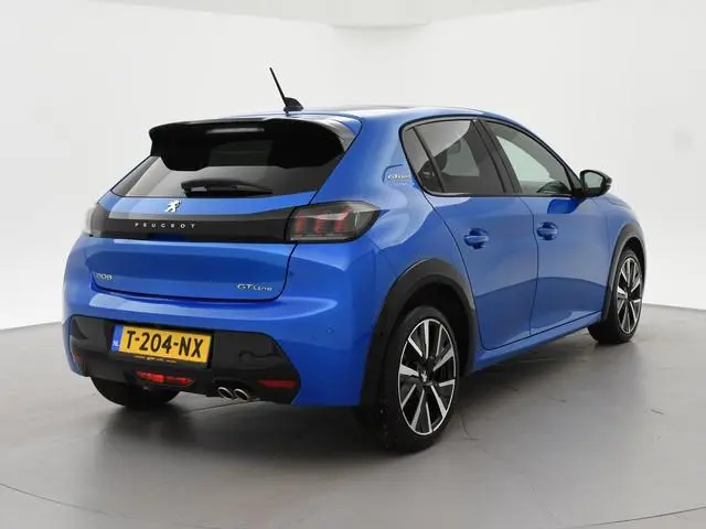 Peugeot 208 1.2 PT 130 PK AUT. GT-LINE + PANORAMA | SFEERVERL. | 3D COCKPIT | STOELVERW. | APPLE CAR...