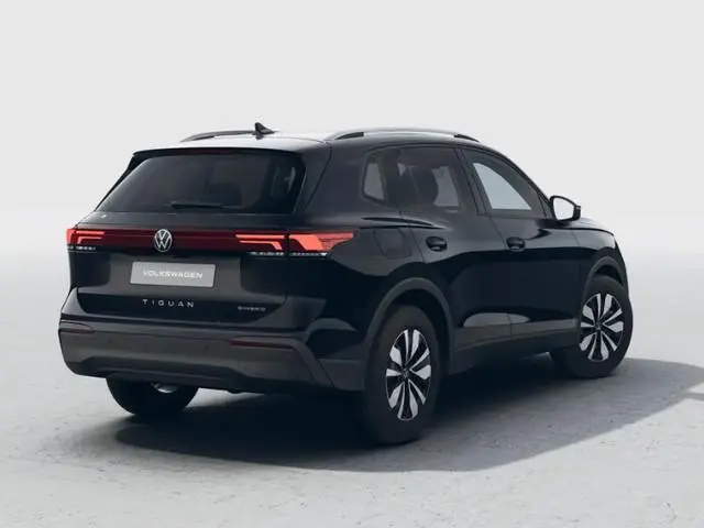 Volkswagen Tiguan Limited Edition 1.5 eHybrid 204 PK 6 versn. DSG · Design Pakket Dark · Trekhaak in...