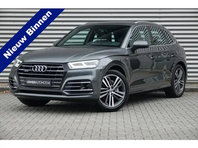 Audi Q5 55 TFSI e quattro Competition S-Line | B&O | Trekhaak | Leder | HUD | Luchtvering | ACC |