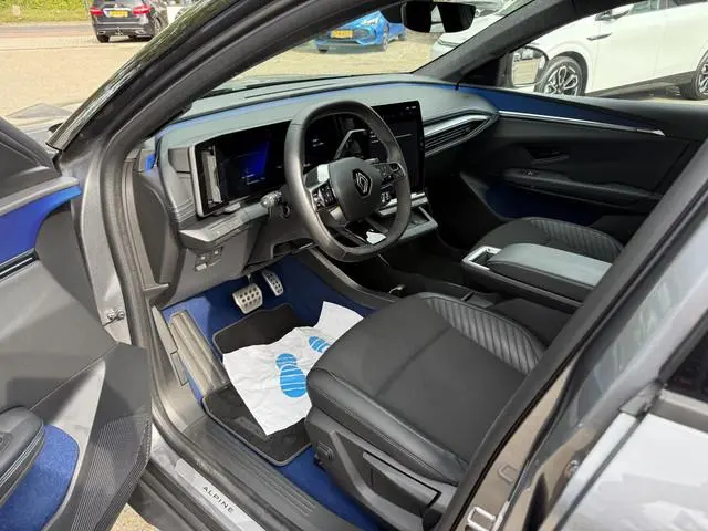 Renault Scenic E-Tech EV87 long range esprit Alpine HARMAN KARDON | PANORAMADAK | ADAPTIVE CRUISE |...
