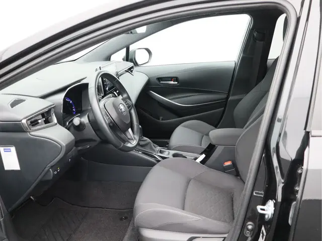 Toyota Corolla Touring Sports