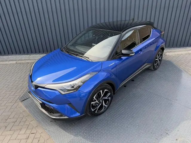 Toyota C-HR 1.8 Hybrid Executive / Bi tone | Leer/alcantara | Dealer onderhouden | LED | JBL | Rijkl...