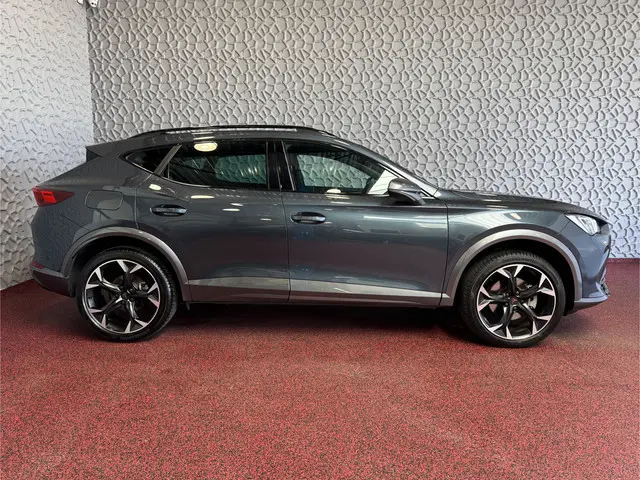 CUPRA Formentor 1.5 TSI 150 PK LED CARPLAY NAVI CAMERA ADAP.CRUISE STOEL/STUUR VERW. 05/2024